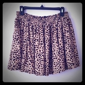 H&M Skirts - H&M US size 12 Leopard print mini swing skirt H&M Skirts - H&M US size 12 Leopard print mini swing skirt